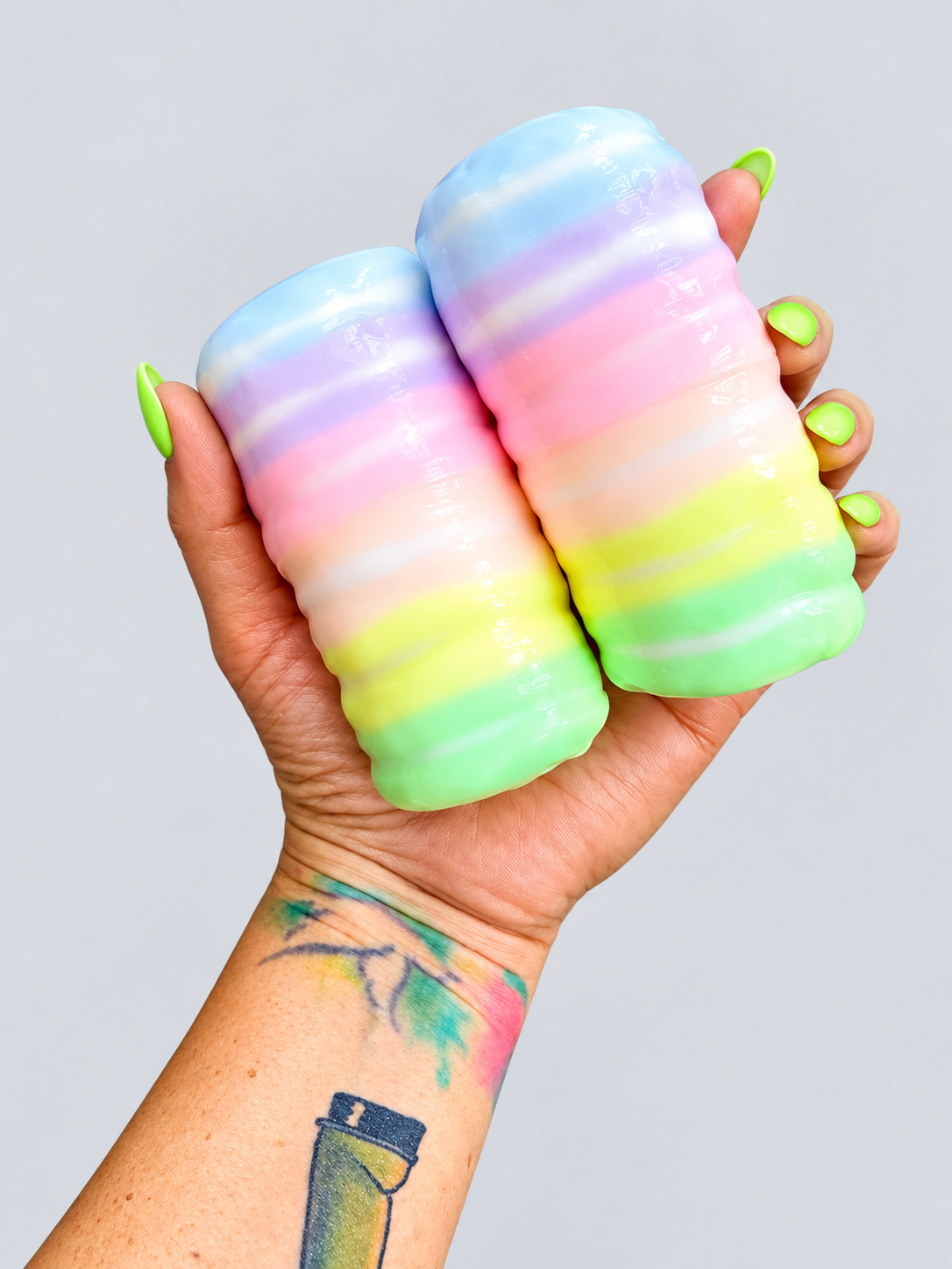 Neon Macaroon Wax Crackers
